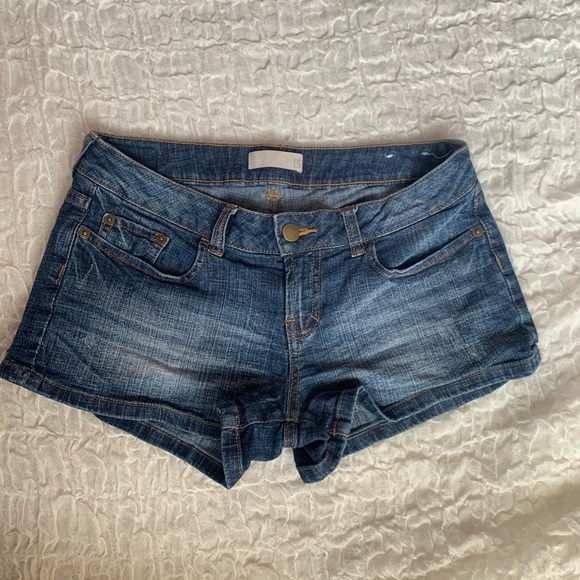 COPY - BP low rise denim shorts - Picture 5 of 5